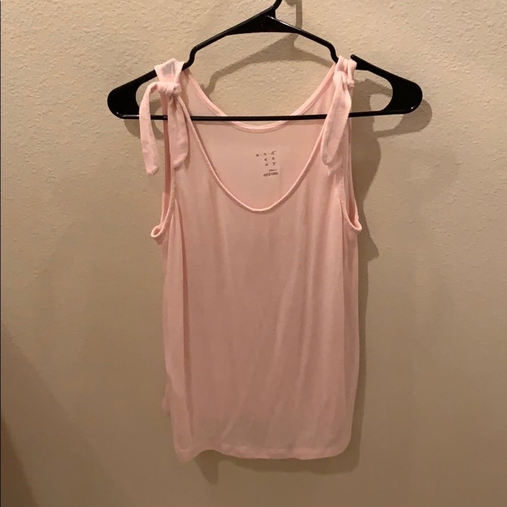 Tank top with ties on shoulder